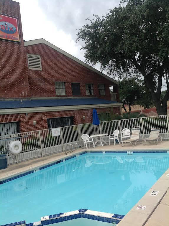 Motel 6-Houston, Tx - Brookhollow Eksteriør bilde