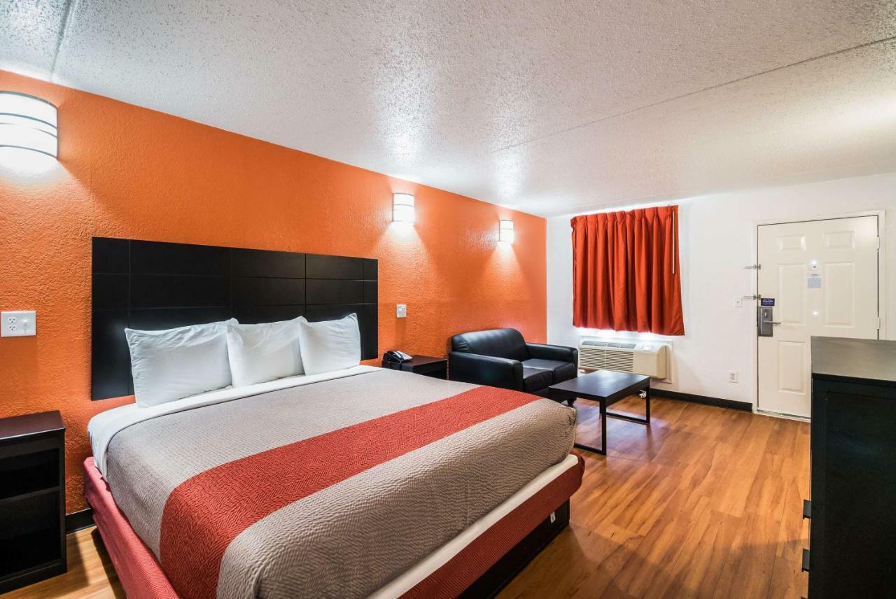 Motel 6-Houston, Tx - Brookhollow Eksteriør bilde