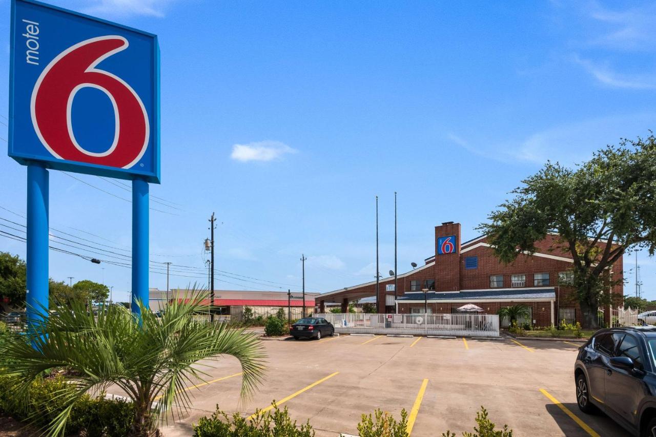 Motel 6-Houston, Tx - Brookhollow Eksteriør bilde